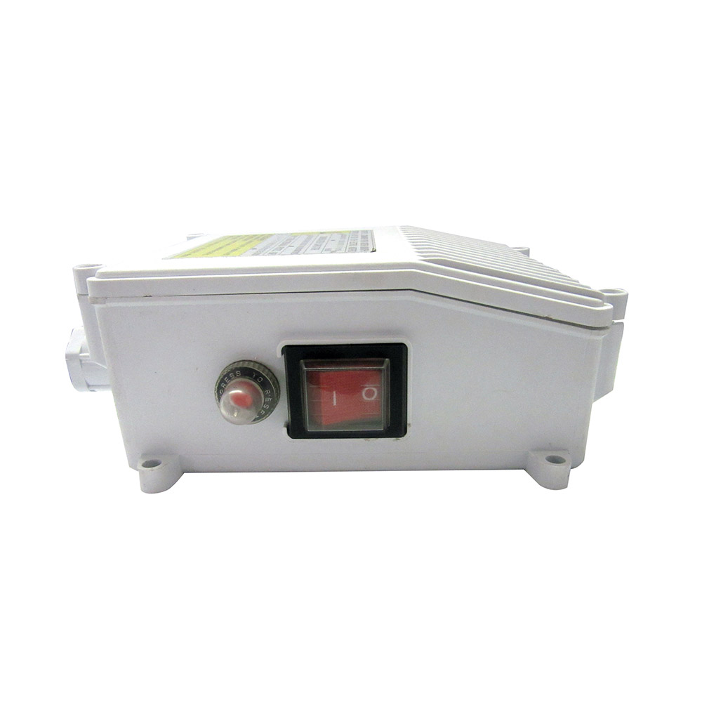 Bomba Submersa Caneta 1/2HP 3 POL. BSC3 220V Intech