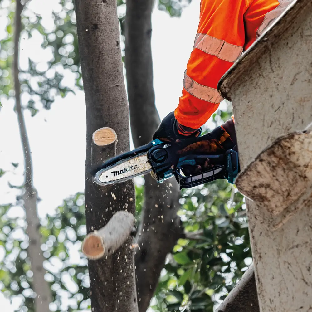 Cortador de Galhos Bateria 18V 150MM DUC150SF01 Makita