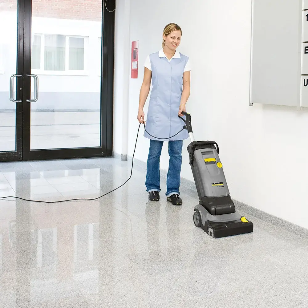 Lavadora e Secadora de Piso BR 30/4 220V Karcher