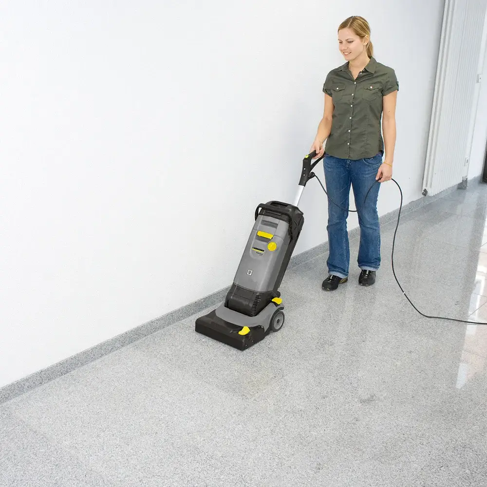 Lavadora e Secadora de Piso BR 30/4 220V Karcher