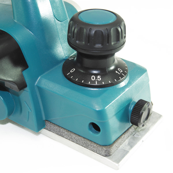 Plaina Elétrica Profissional 620W KP0800 Makita