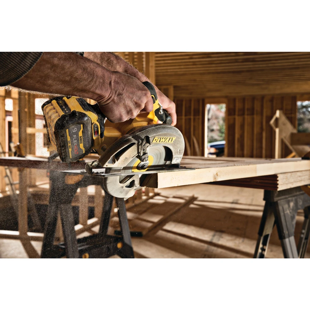 Serra Circular 7-1/4" 60V MAX sem Bateria DCS578B Dewalt
