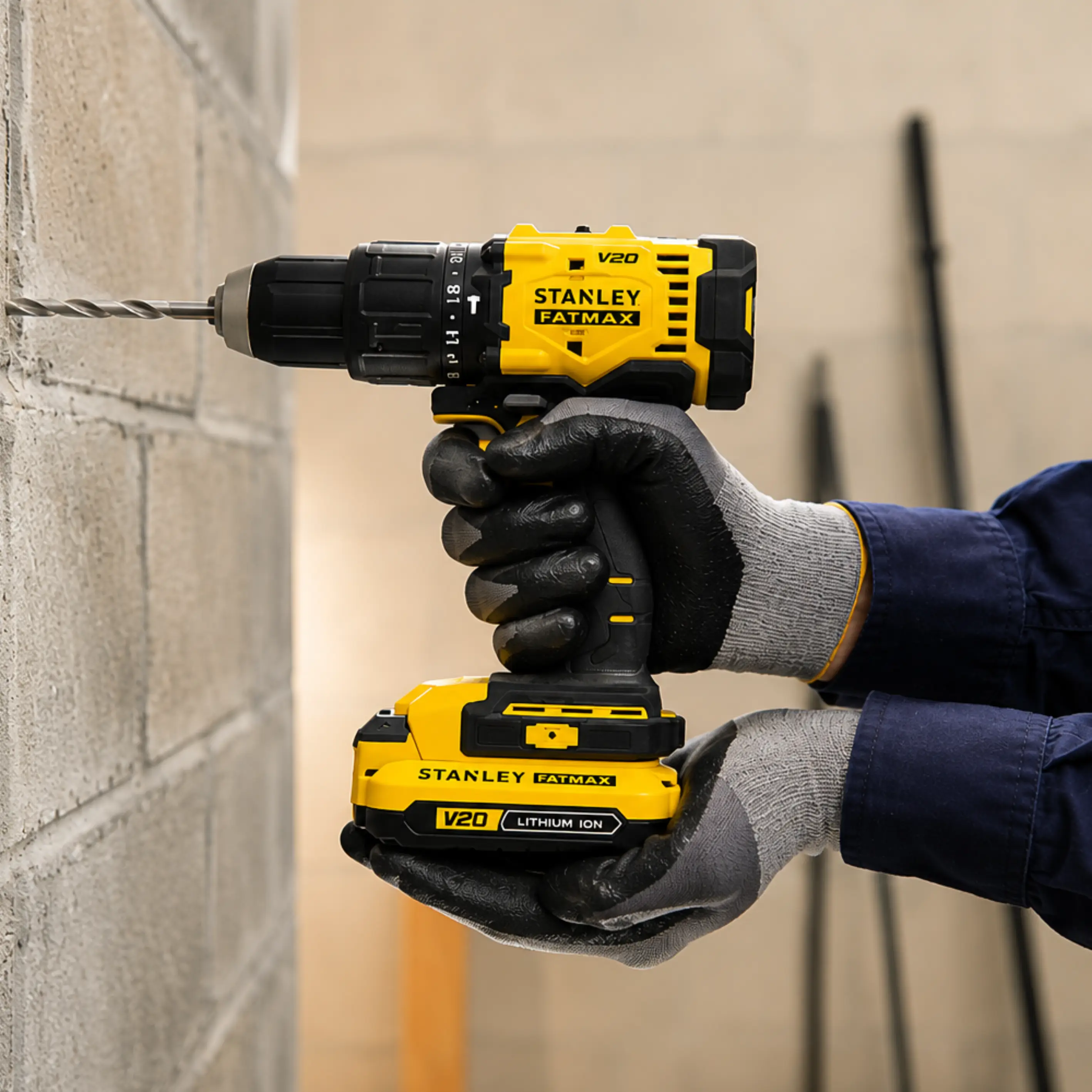 Parafusadeira Furadeira Impacto 20V SCD712D2K STANLEY